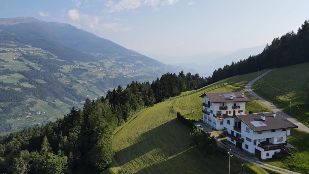 Agriturismo Ferienhof Gschloier (Adults Only) لايون المظهر الخارجي الصورة