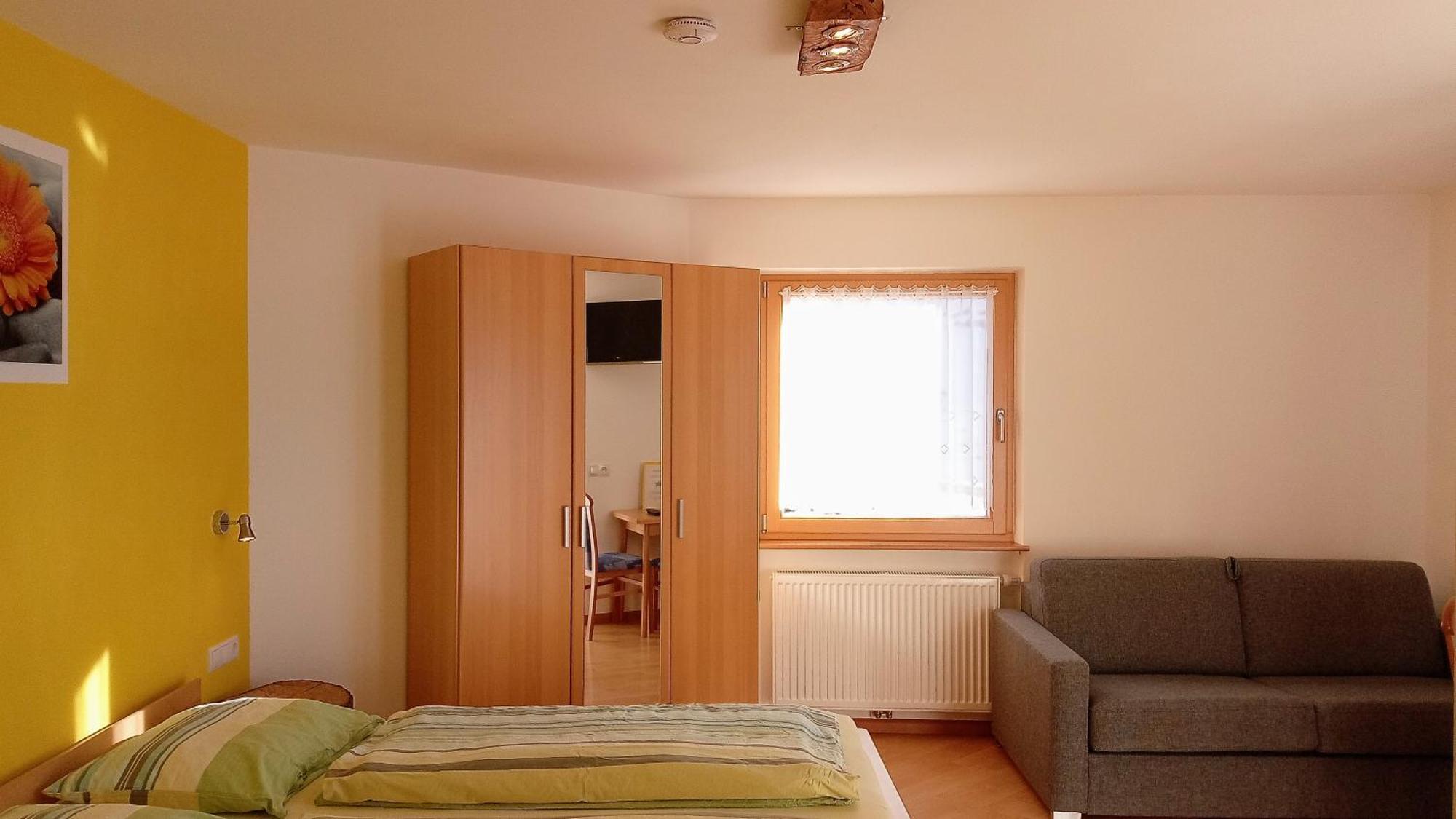 Agriturismo Ferienhof Gschloier (Adults Only) لايون المظهر الخارجي الصورة